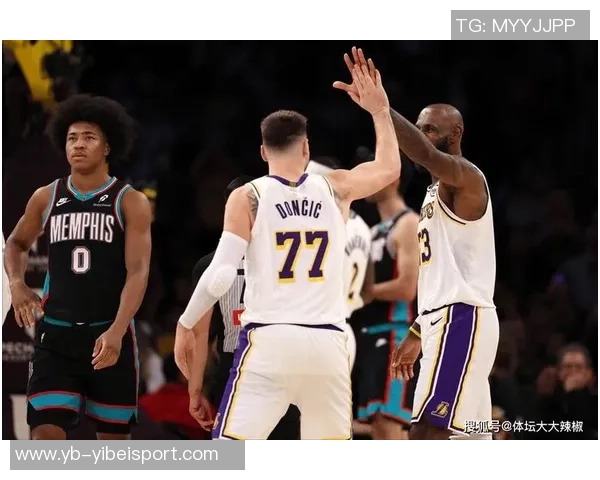 拉拉维亚状态回暖半场高效表现助湖人战胜森林狼